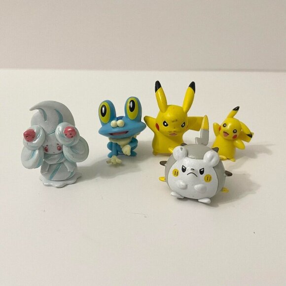 Pokemon Figures Alcremie Jazwares Froakie Togedemaru Pikachu Flaws - Picture 1 of 16